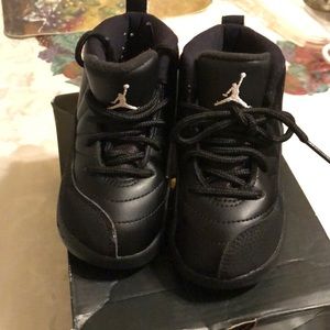 Kids jordon Sneakers